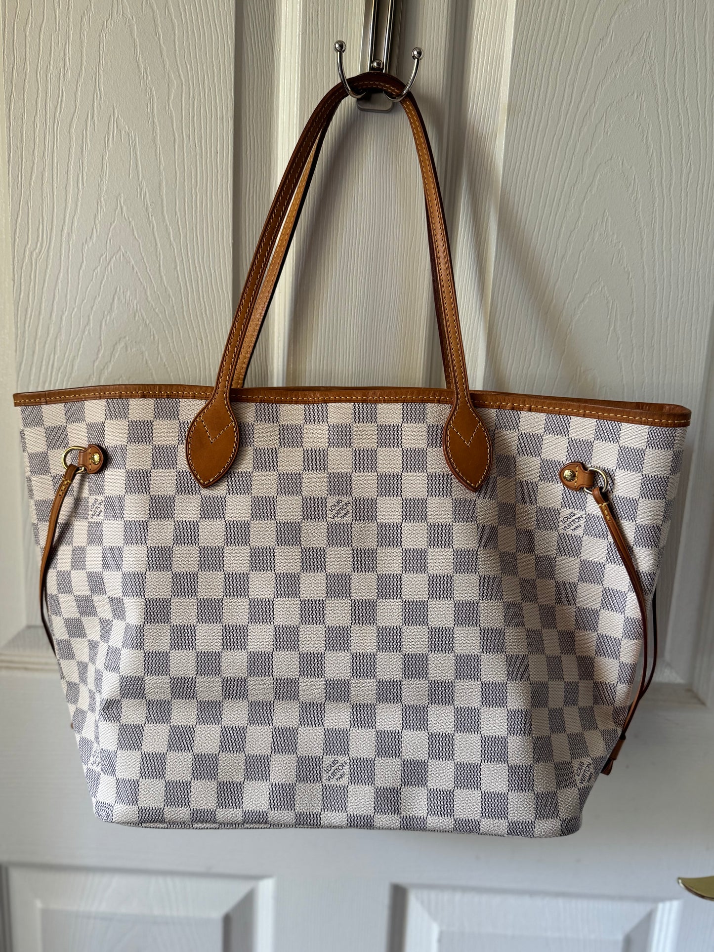 Louis Vuitton Never Full Handbag