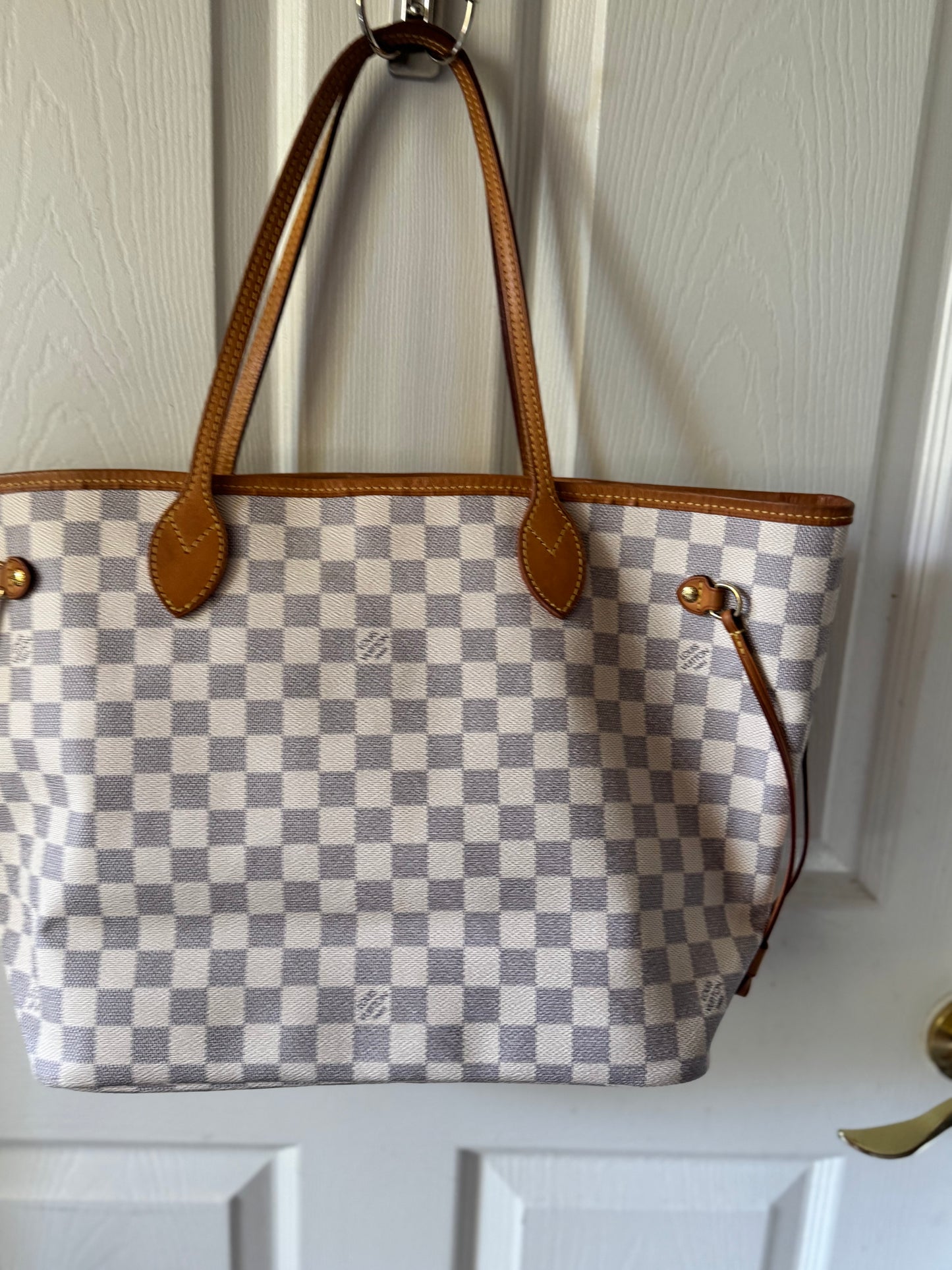 Louis Vuitton Never Full Handbag