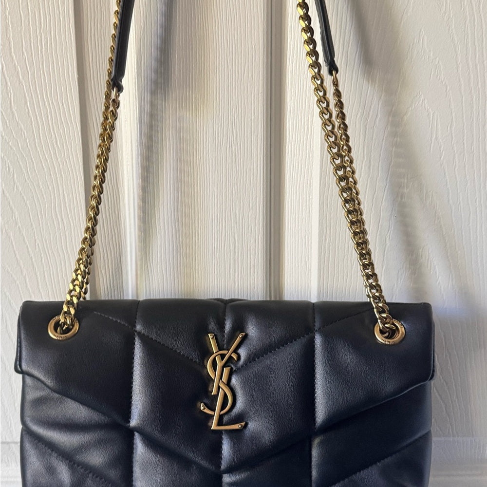 Crochet raffia tote bag with chain