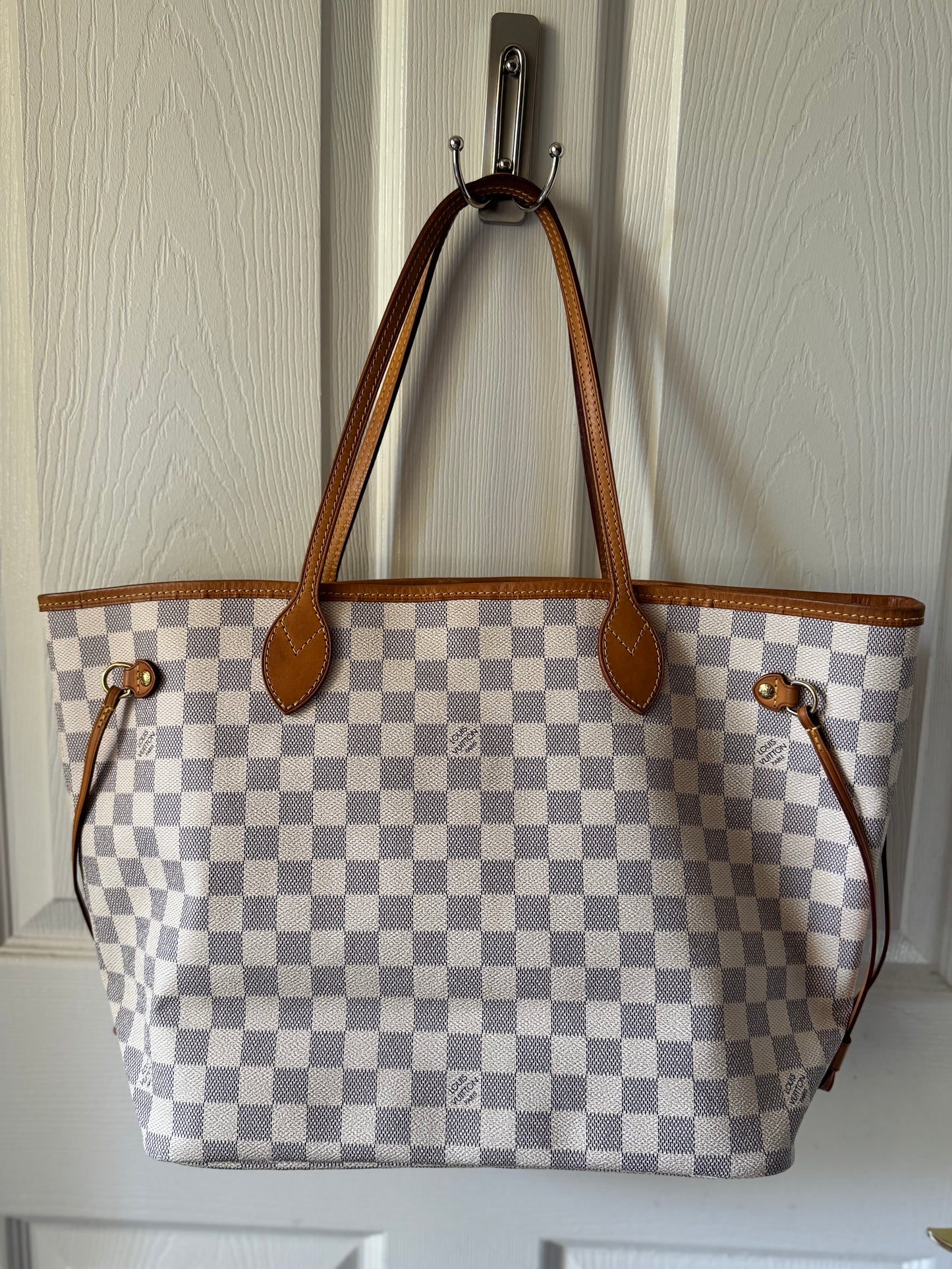 Louis Vuitton Never Full Handbag