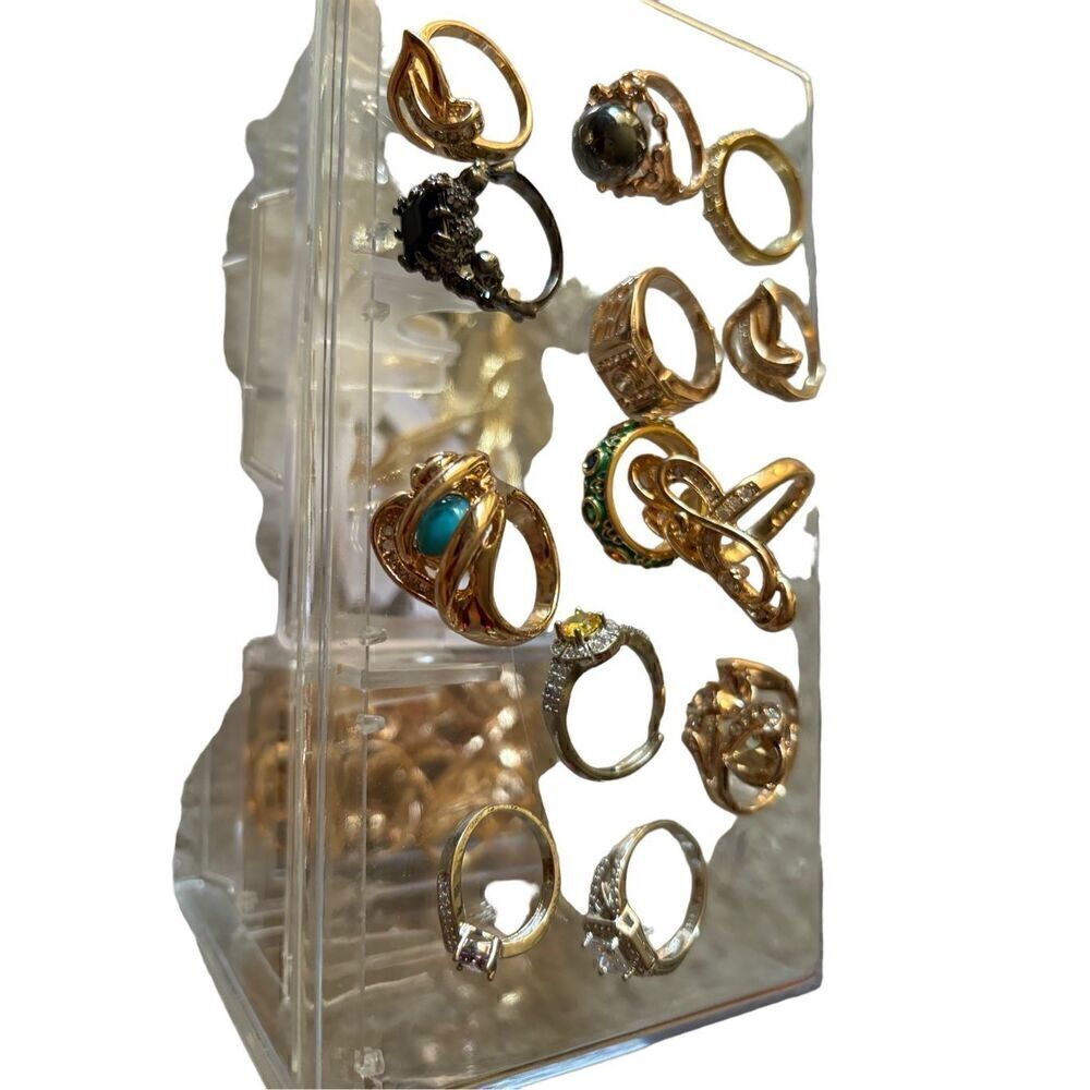 Gold Earings Rings