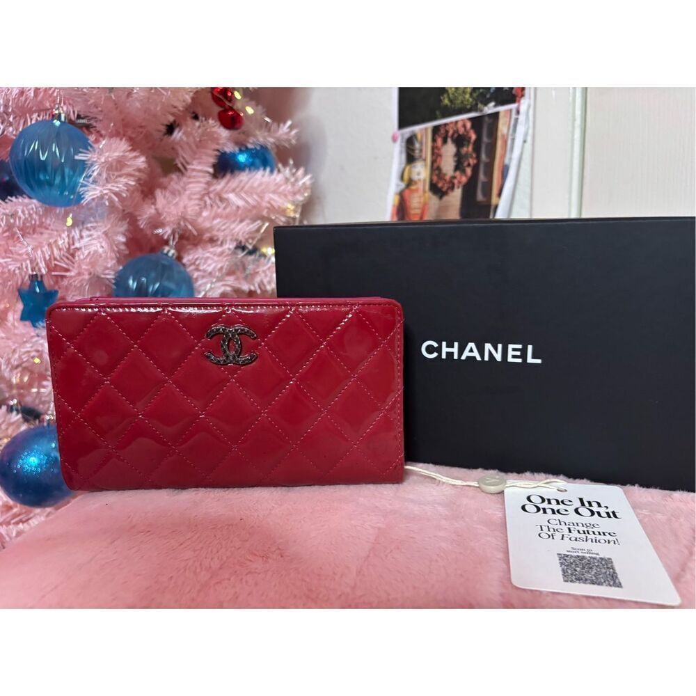 Chanel Wallet