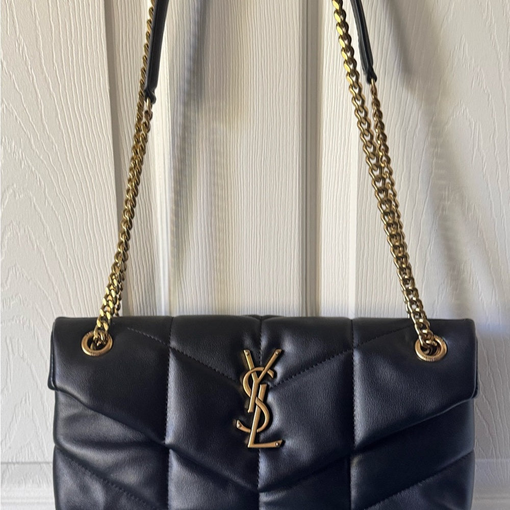 Crochet raffia tote bag with chain