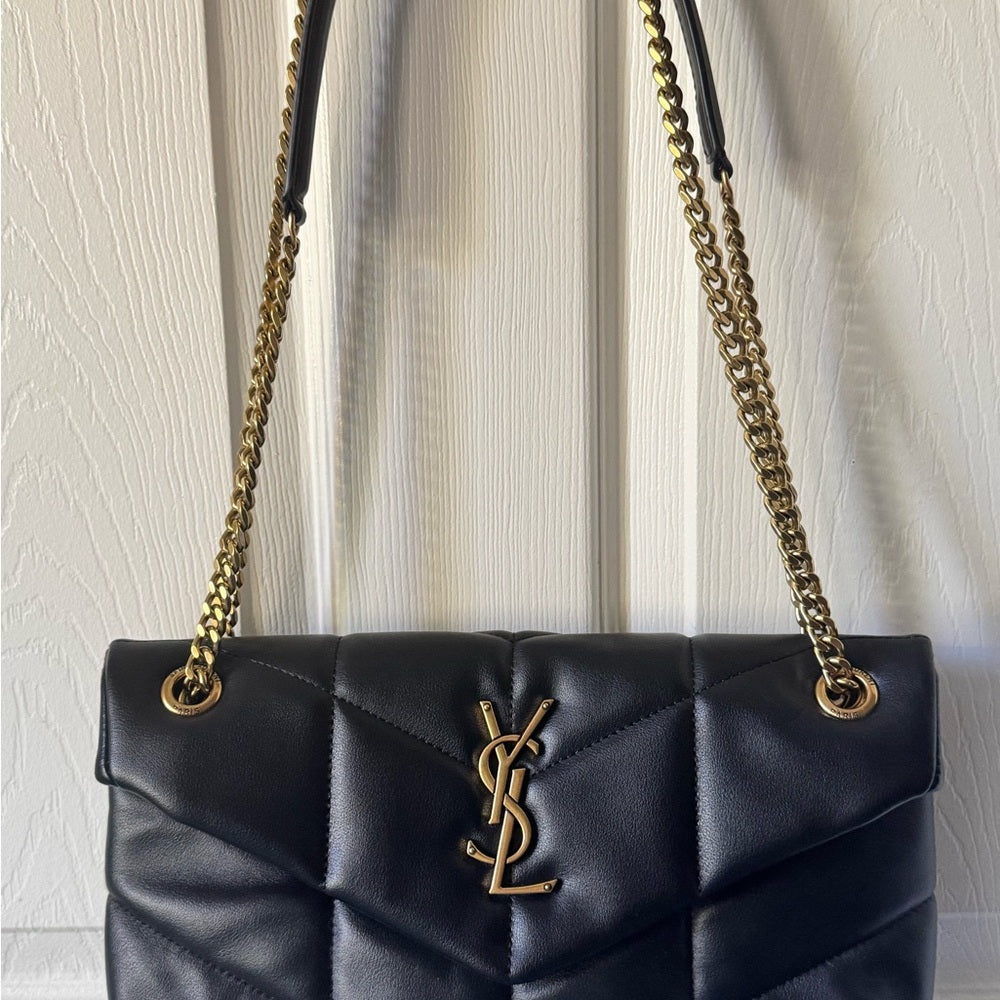 Crochet raffia tote bag with chain