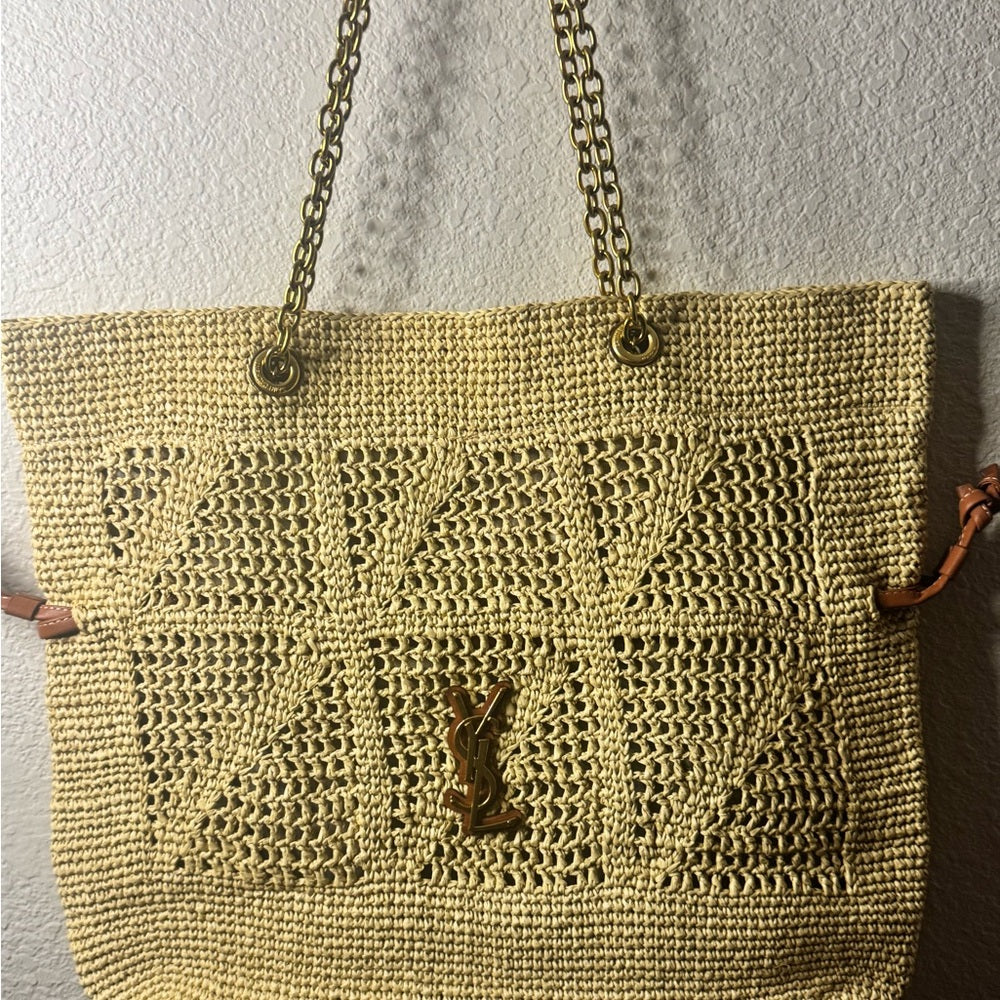 Elegant Beige Woven Tote Bag